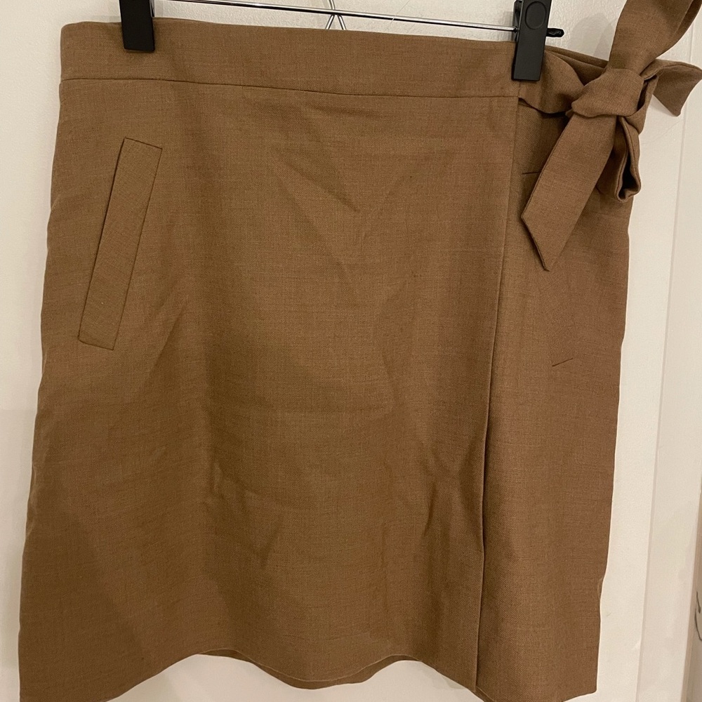 Jcrew tan wrap skirt size 10